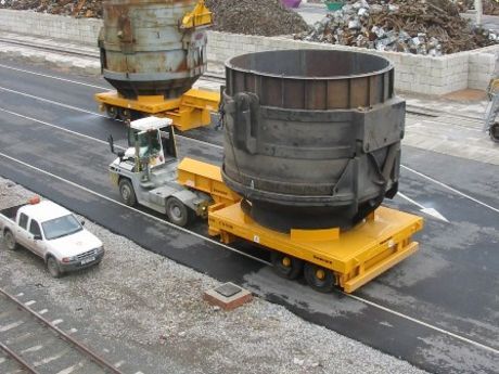 Roll trailer with integrated weighing system 170 tons