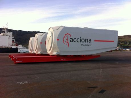 Roll trailers 130 tons with nacelles for windmills